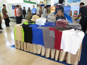 Det fanns många snygga t-shirts att köpa!