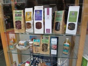 Massa kul produkter med tång!